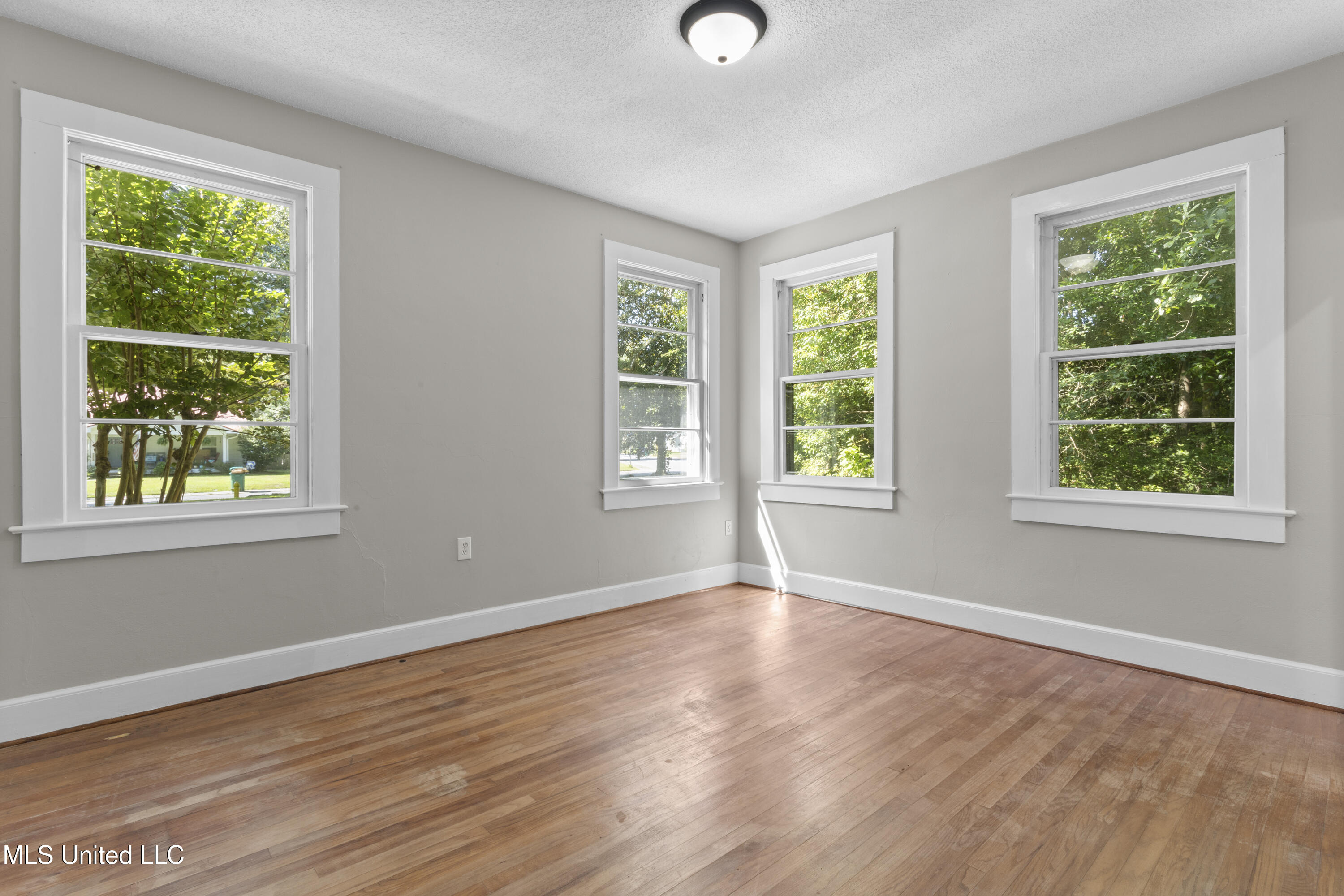 3801 Dantzler Street Moss Point, MS 39563 - Photo 29 of 47 029