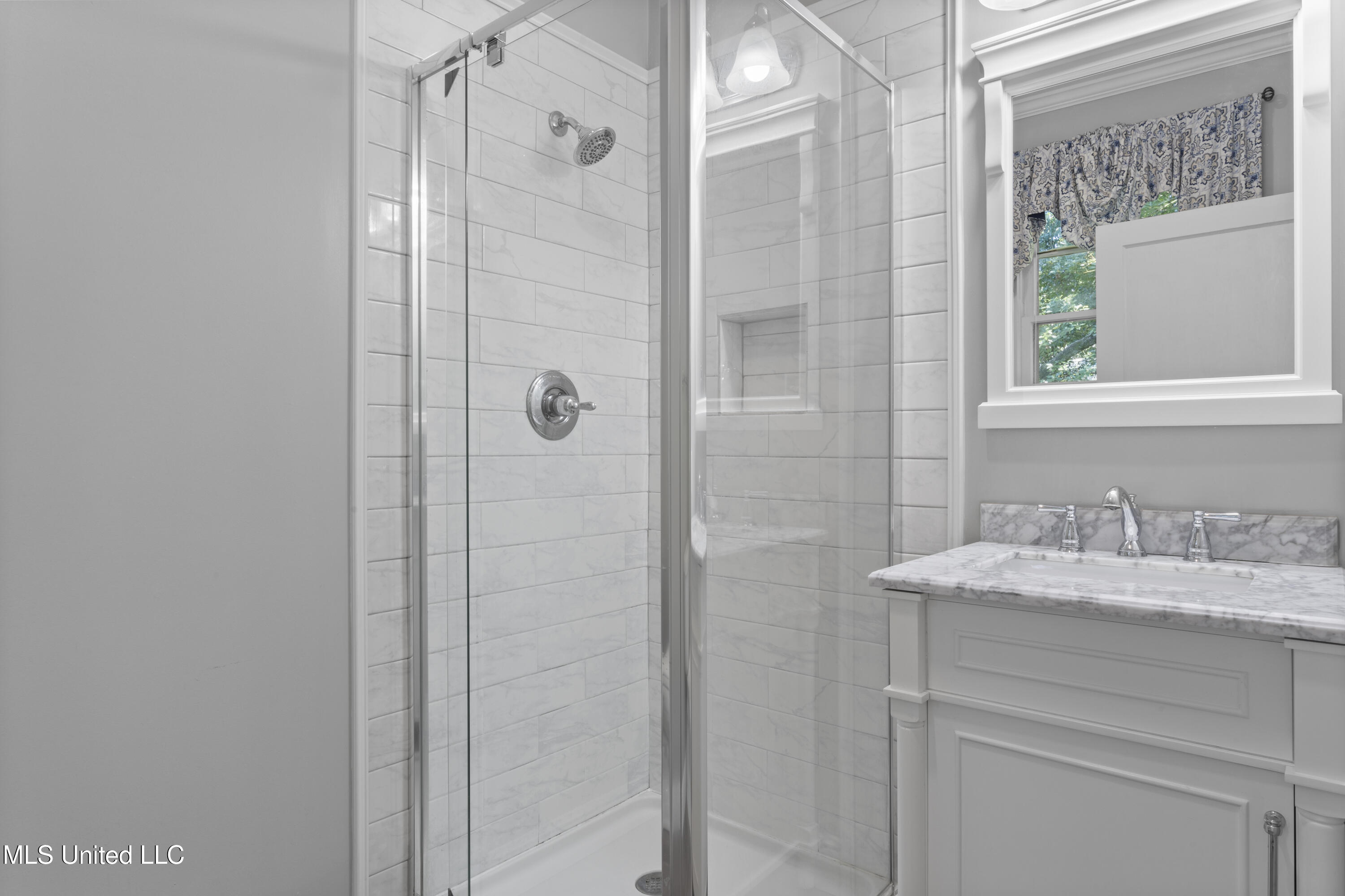 3801 Dantzler Street Moss Point, MS 39563 - Photo 30 of 47 030