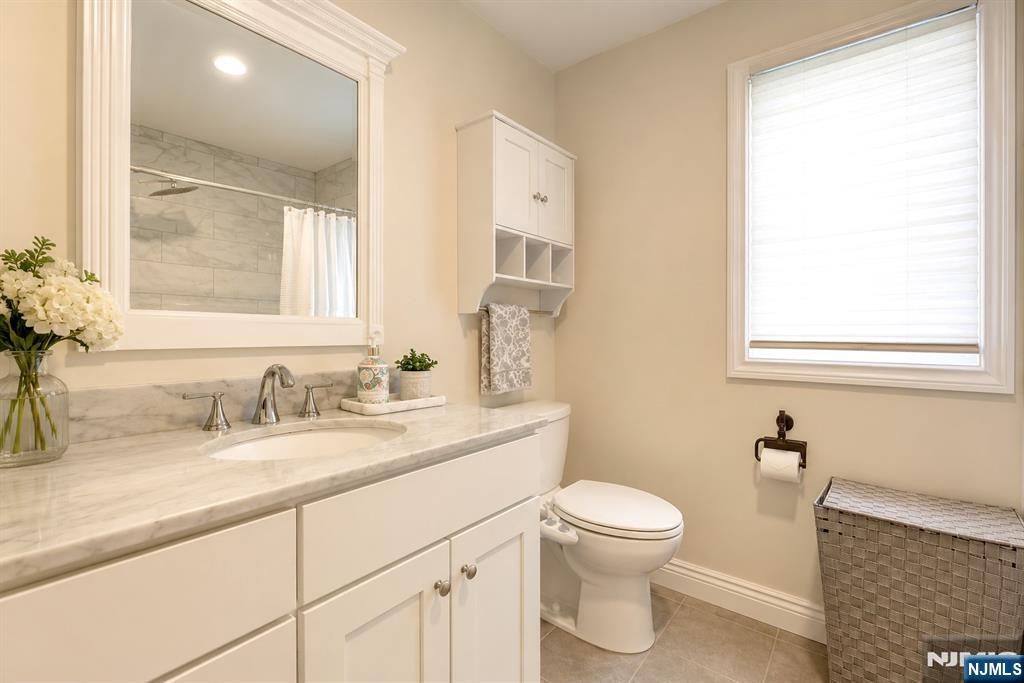210 Hackensack Street, Unit B Wood-Ridge, NJ 07075 - Photo 2 of 8