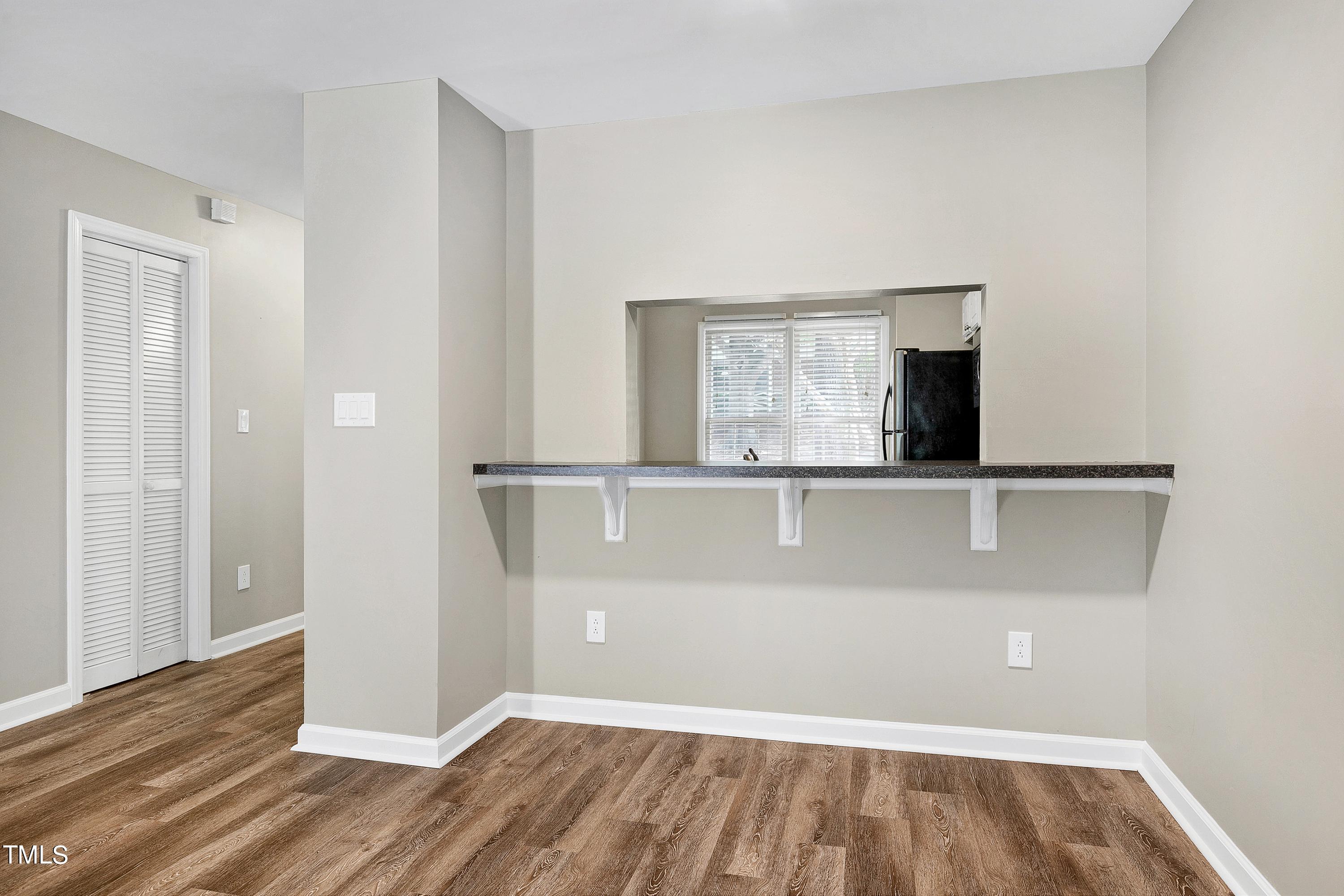 4660 Fawnbrook Circle Raleigh, NC 27612 - Photo 11 of 28 Scene-14