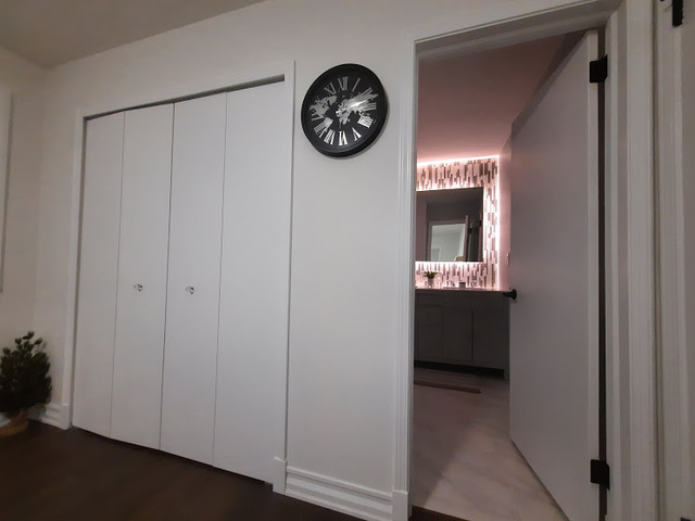 1106 Busse Road Mount Prospect, IL 60056 - Photo 12 of 27 a view of a hallway with elevator