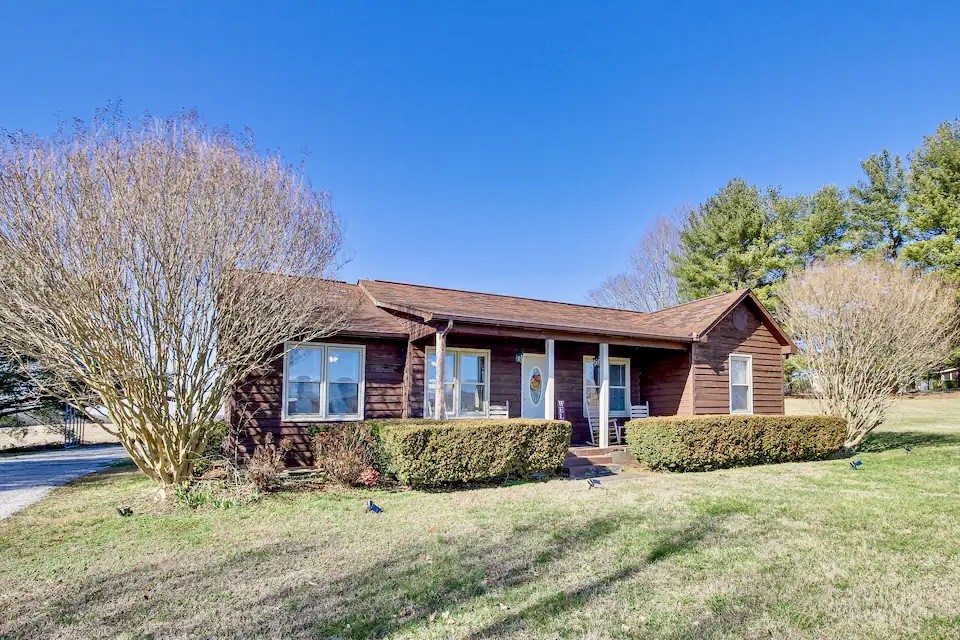 2435 Water Tank Road Winchester, TN 37398 - Photo 1 of 30 Gallery Image 1