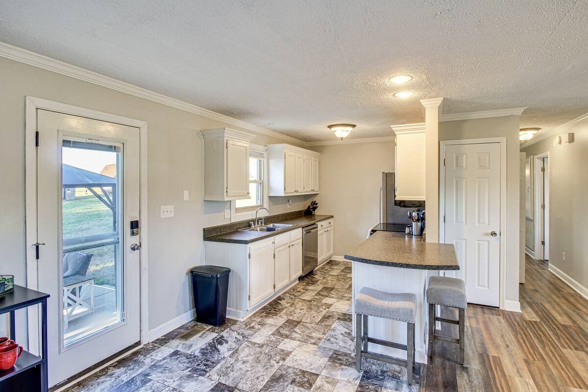 2435 Water Tank Road Winchester, TN 37398 - Photo 11 of 30 Gallery Image 11