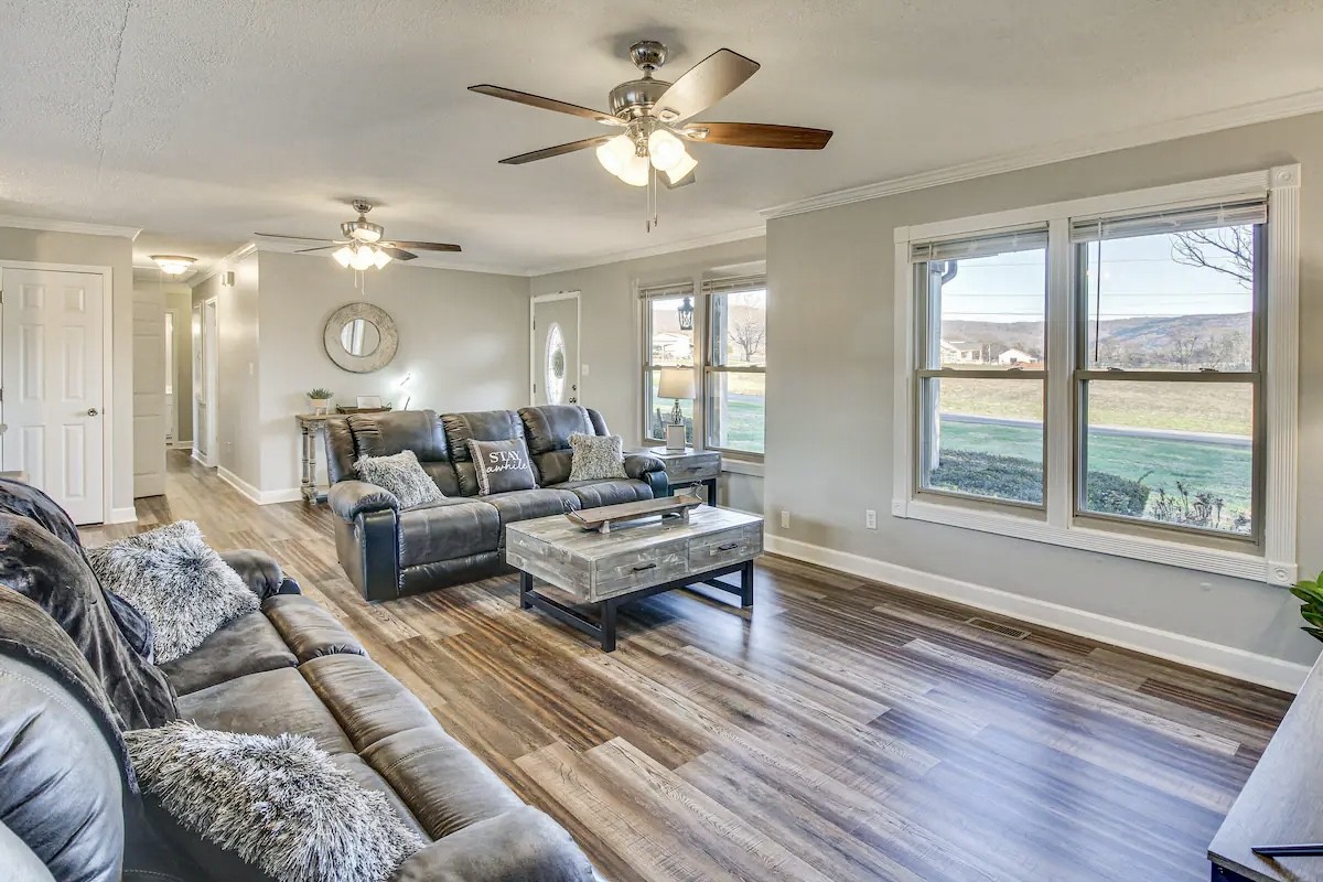 2435 Water Tank Road Winchester, TN 37398 - Photo 4 of 30 Gallery Image 4