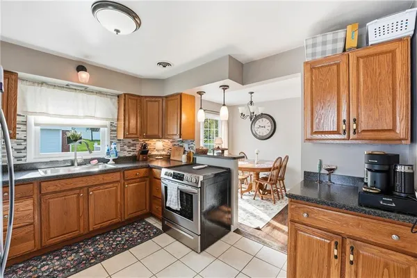 $165,000 | 265 South Oakdale Avenue, Hermitage, PA 16148