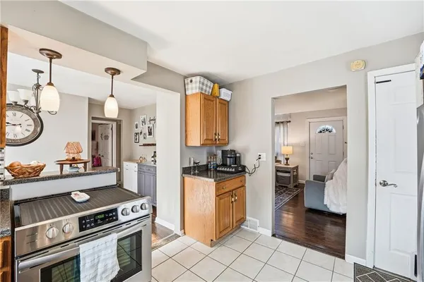 $165,000 | 265 South Oakdale Avenue, Hermitage, PA 16148