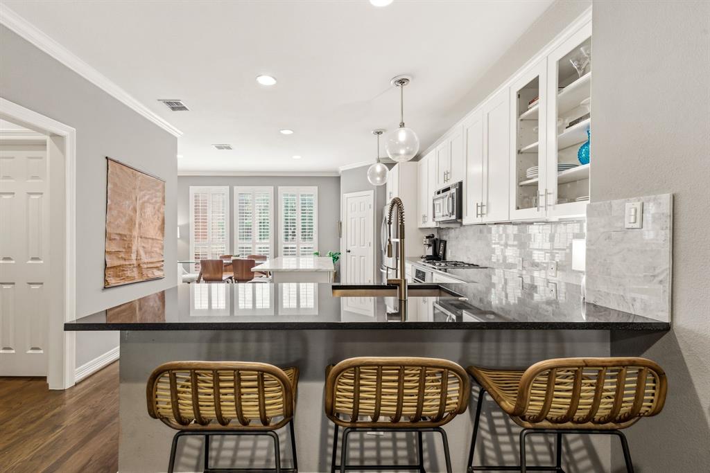 3427 Howell Street Dallas, TX 75204 - Photo 12 of 35