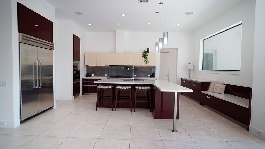 3308 North MacGregor Way Houston, TX 77004 - Photo 18 of 46 Kitchen with built in fridge