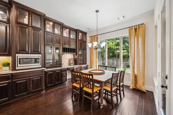 $1,150,000 | 18 Star Iris Place, Tomball, TX 77375
