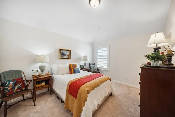 $1,099,000 | 18 Star Iris Place, Tomball, TX 77375
