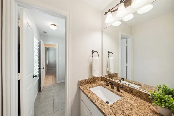 $1,099,000 | 18 Star Iris Place, Tomball, TX 77375