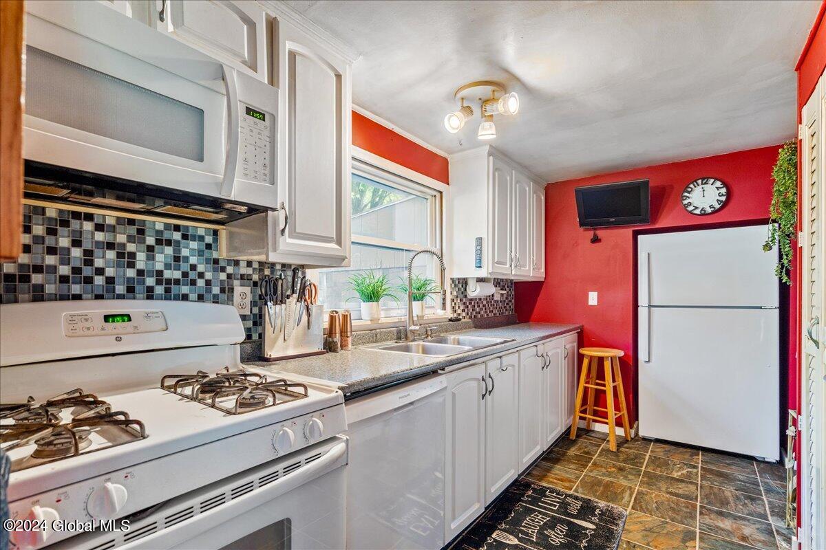 12 Forest Road Ballston, NY 12027 - Photo 30 of 43 30-12 FOREST RD-14