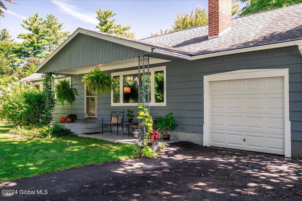 12 Forest Road Ballston, NY 12027 - Photo 6 of 43 06-12 FOREST RD-38