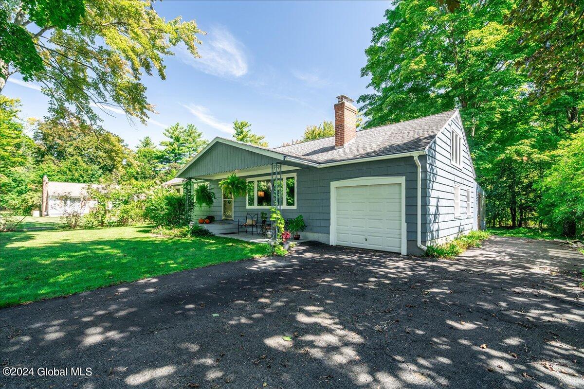 12 Forest Road Ballston, NY 12027 - Photo 7 of 43 07-12 FOREST RD-37