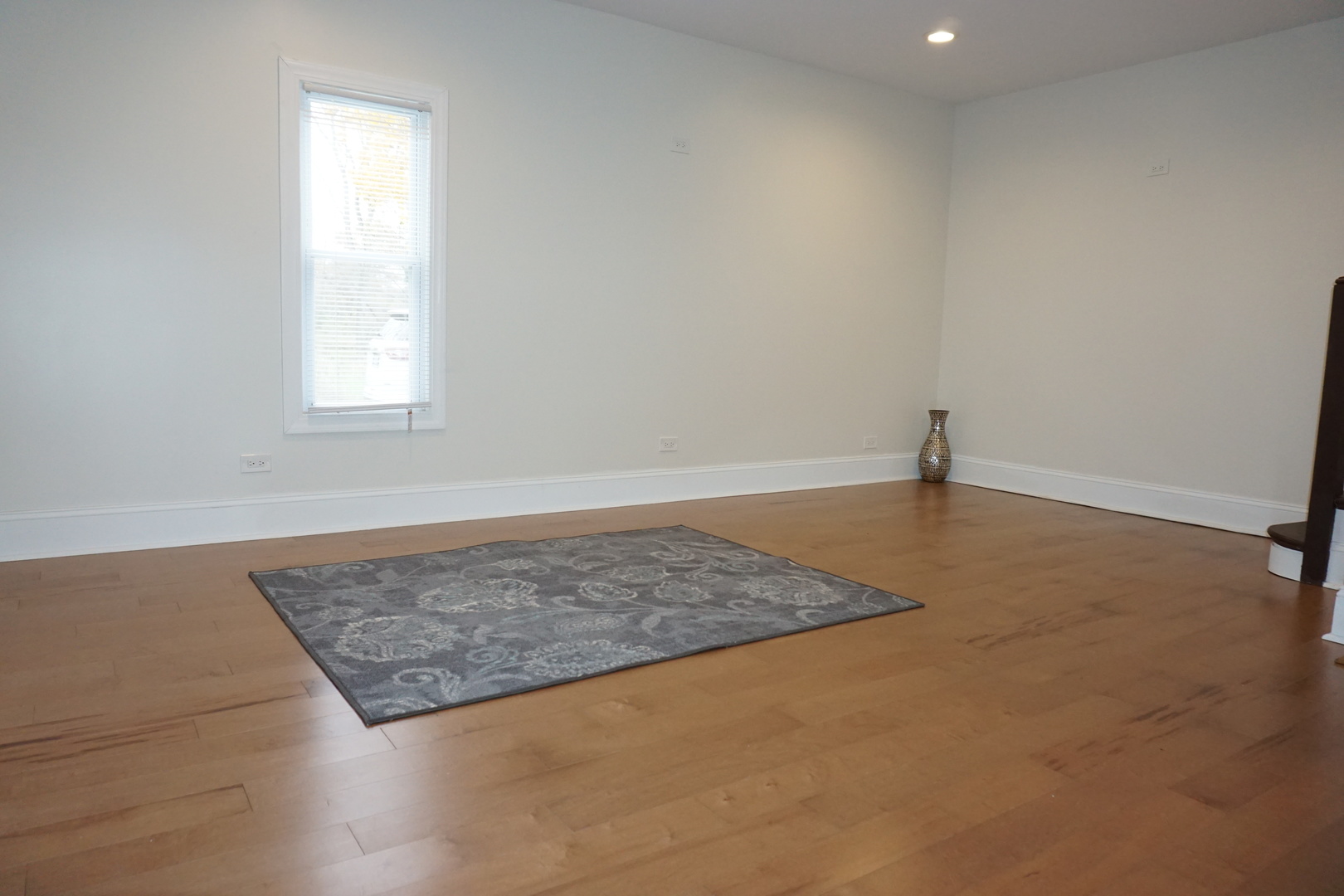 15036 West Russell Road Zion, IL 60099 - Photo 14 of 29