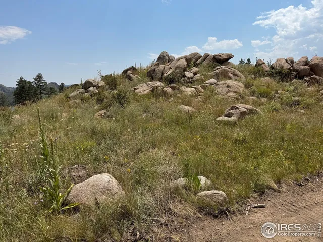 $185,400 | 865 Redstone Drive, Bellvue, CO 80512