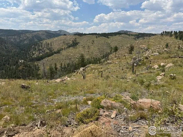 $185,400 | 865 Redstone Drive, Bellvue, CO 80512