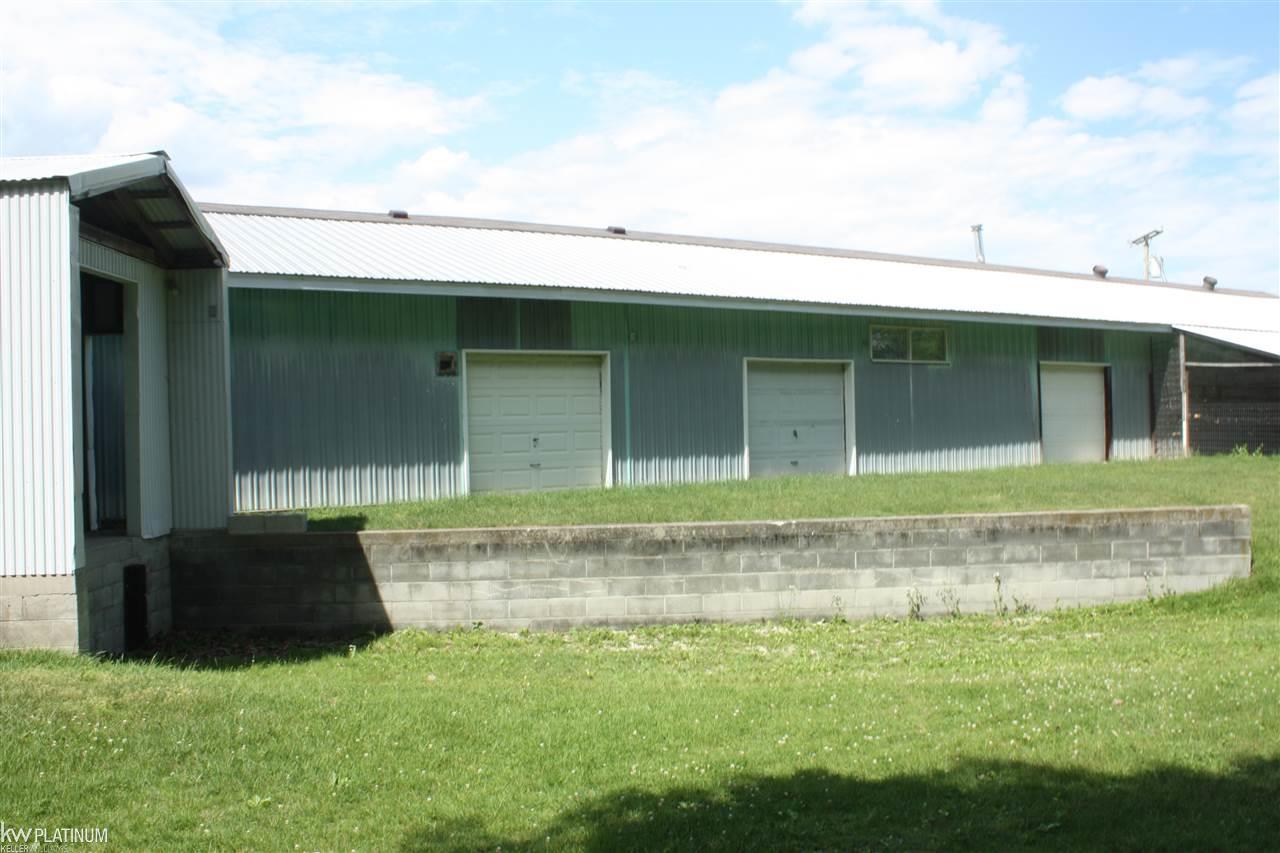 2583 Eckles Road Goodells, MI 48027 - Photo 24 of 31 31324151-23.JPG