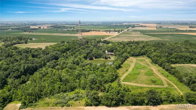 $175,000 | 0 Five Forks Road, New Athens, IL 62264