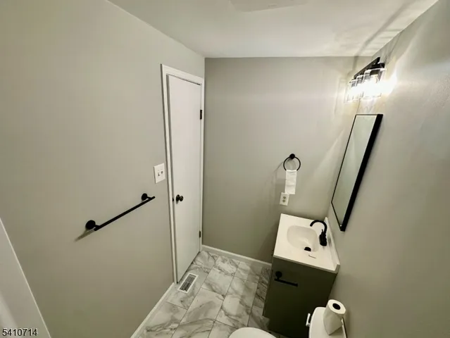 $2,500 | 59 Liberty Lane, Unit 59, Franklin, NJ 07416