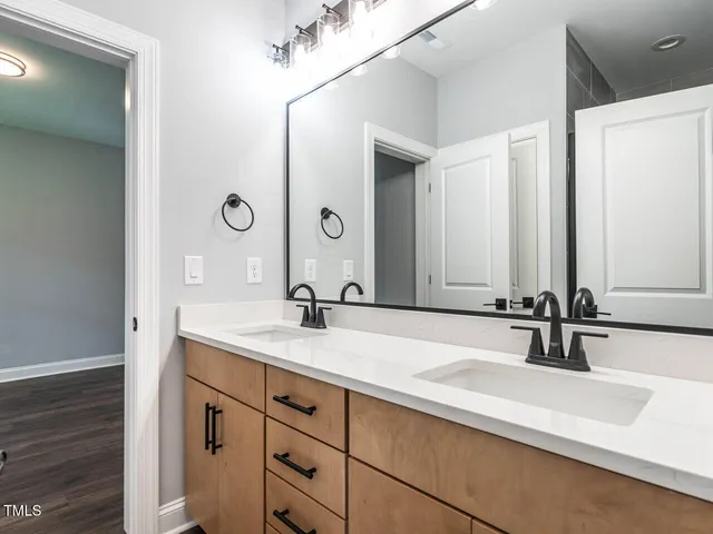 $549,999 | 17 Collins Street, Franklinton, NC 27525