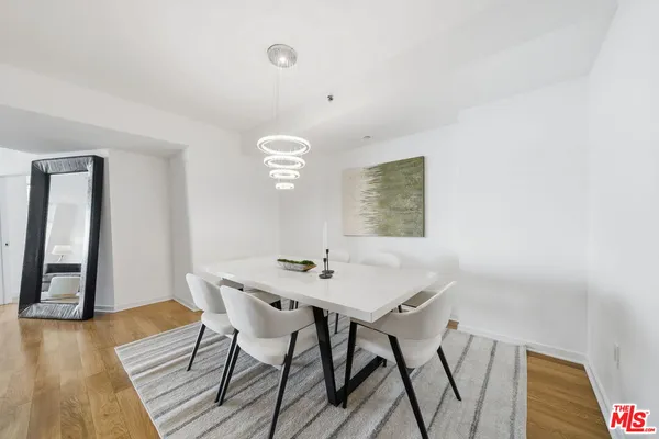 $9,999 | 13650 Marina Pointe Drive, Unit 1603, Marina del Rey, CA 90292