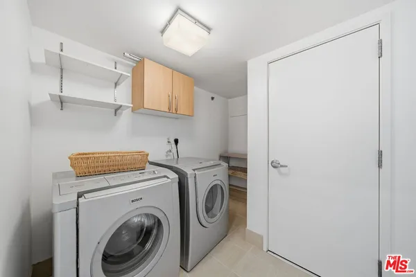 $9,999 | 13650 Marina Pointe Drive, Unit 1603, Marina del Rey, CA 90292