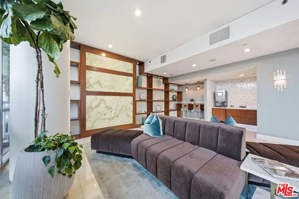 $9,999 | 13650 Marina Pointe Drive, Unit 1603, Marina del Rey, CA 90292