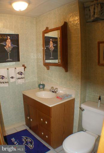 9934 Old Mill Road Ellicott City, MD 21042 - Photo 3 of 30 Lower level full bath