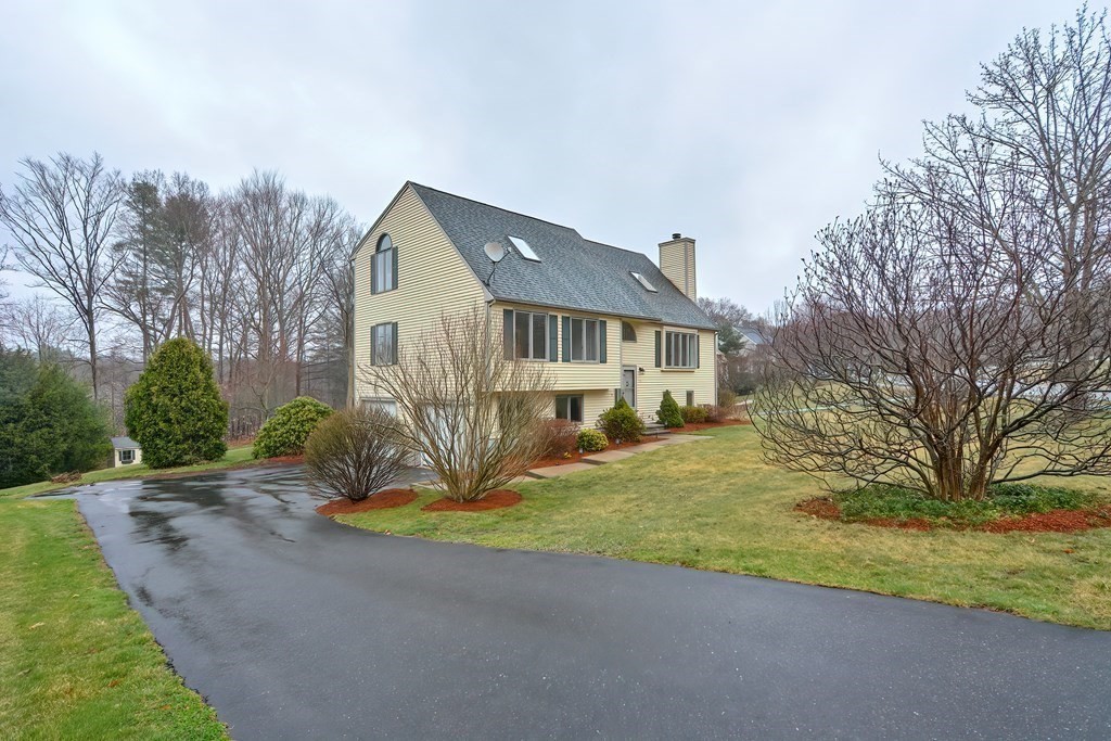 18 Timberline Road Millis, MA 02054 - Photo 2 of 26 Gallery Image 2