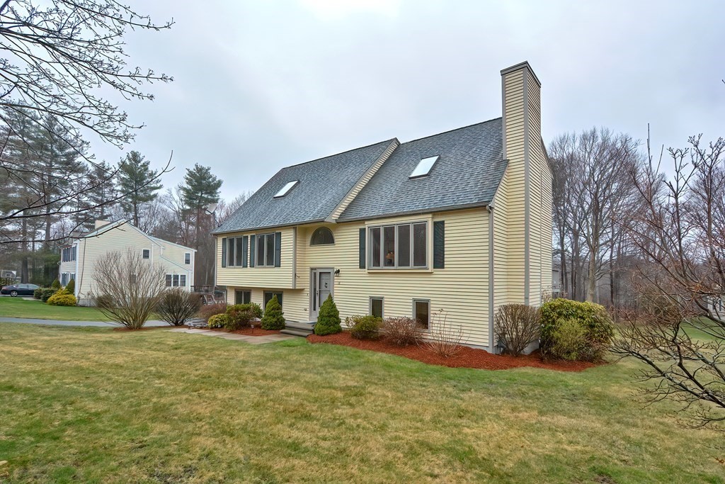 18 Timberline Road Millis, MA 02054 - Photo 3 of 26 Gallery Image 3