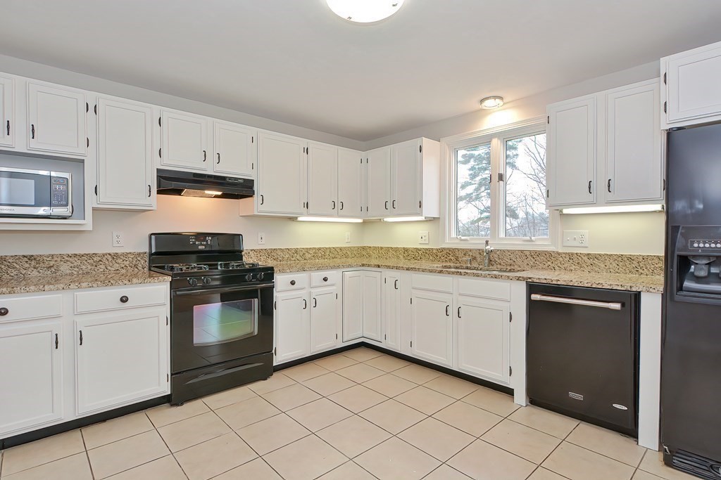 18 Timberline Road Millis, MA 02054 - Photo 8 of 26 Gallery Image 8
