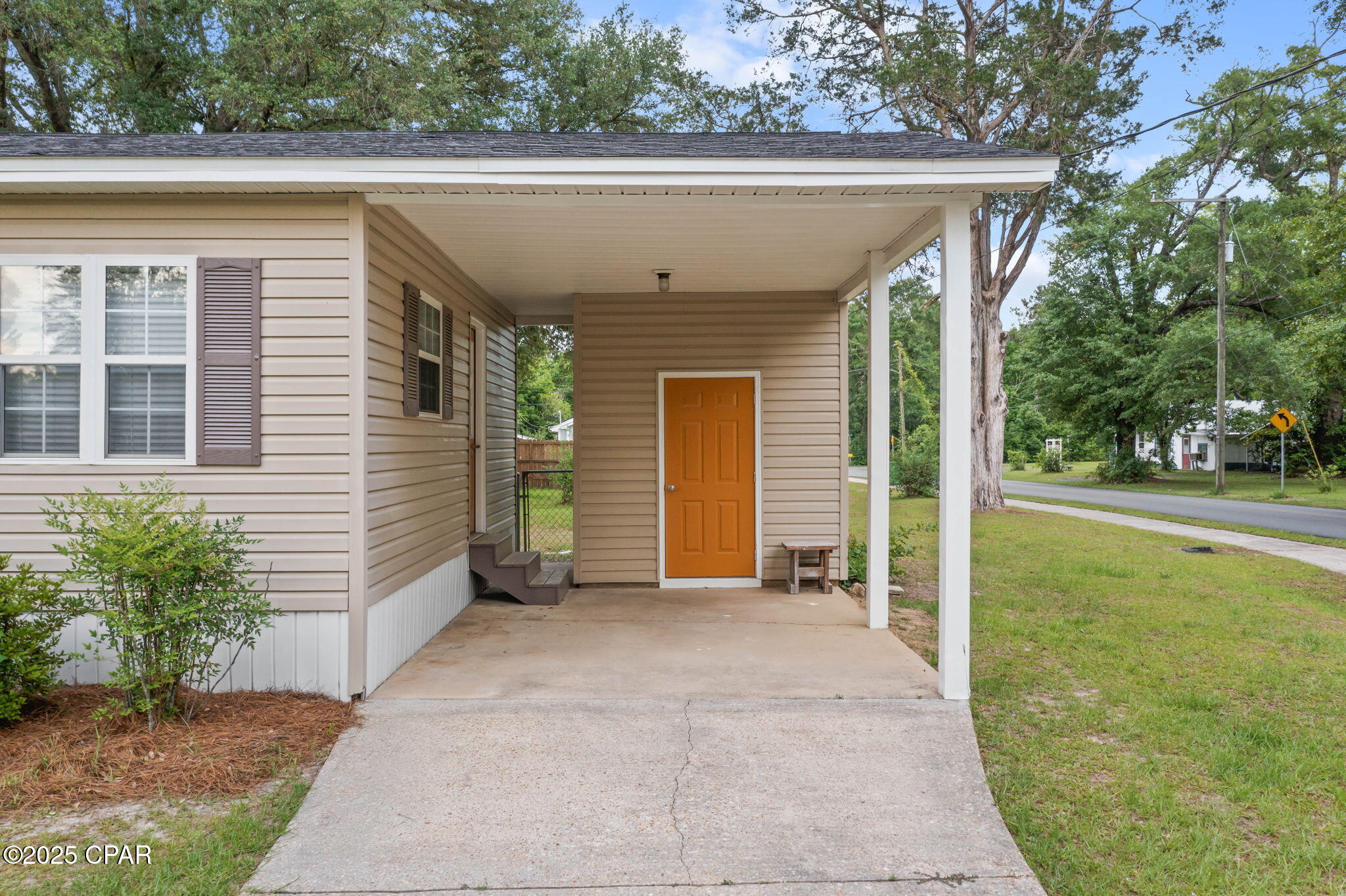 871 2nd Street Chipley, FL 32428 - Photo 26 of 38
