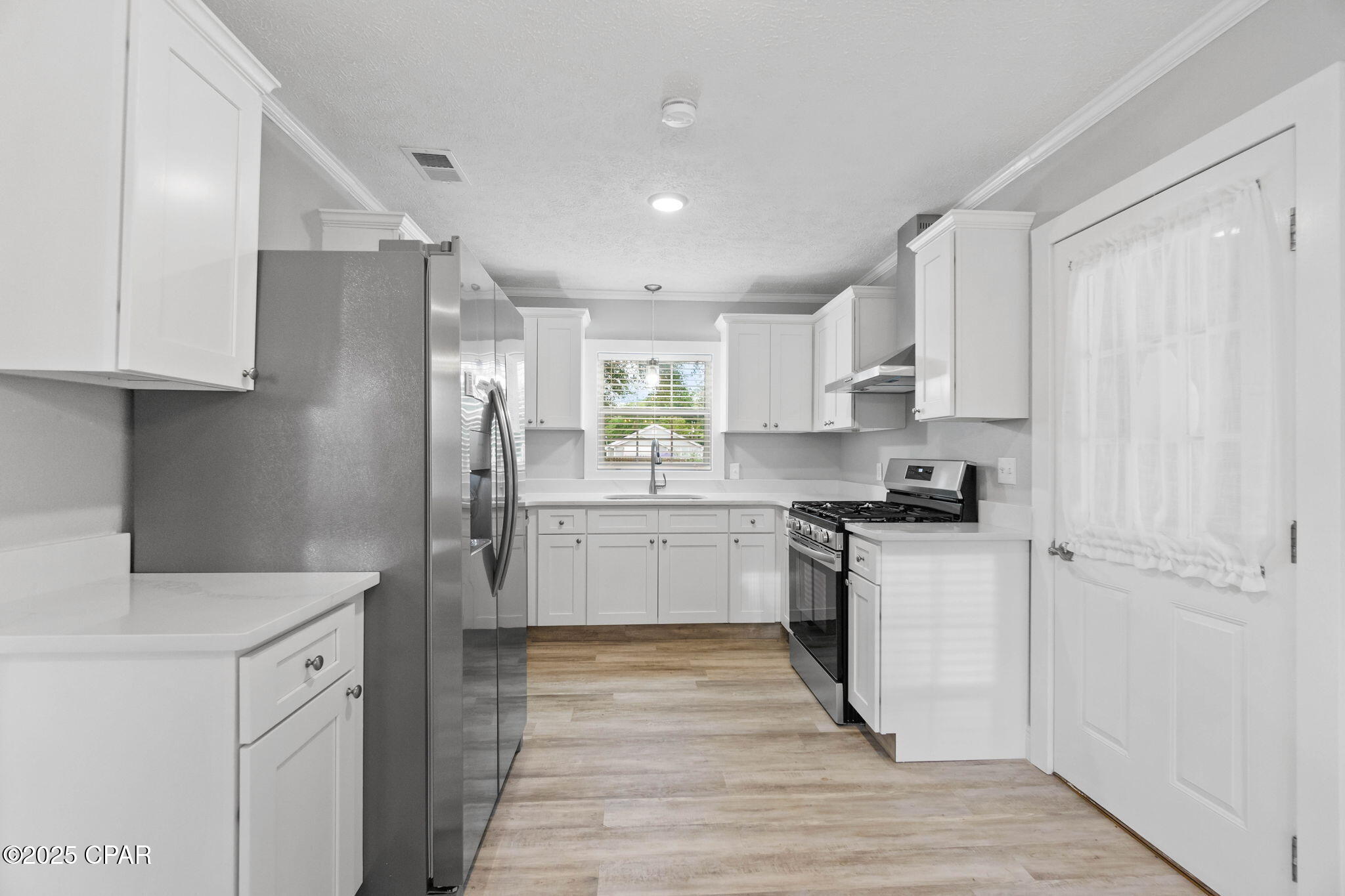 871 2nd Street Chipley, FL 32428 - Photo 10 of 38