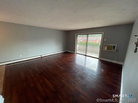 565 Talcottville Road, Unit 2C1 Vernon, CT 06066 - Photo 3 of 8 Gallery Image 3