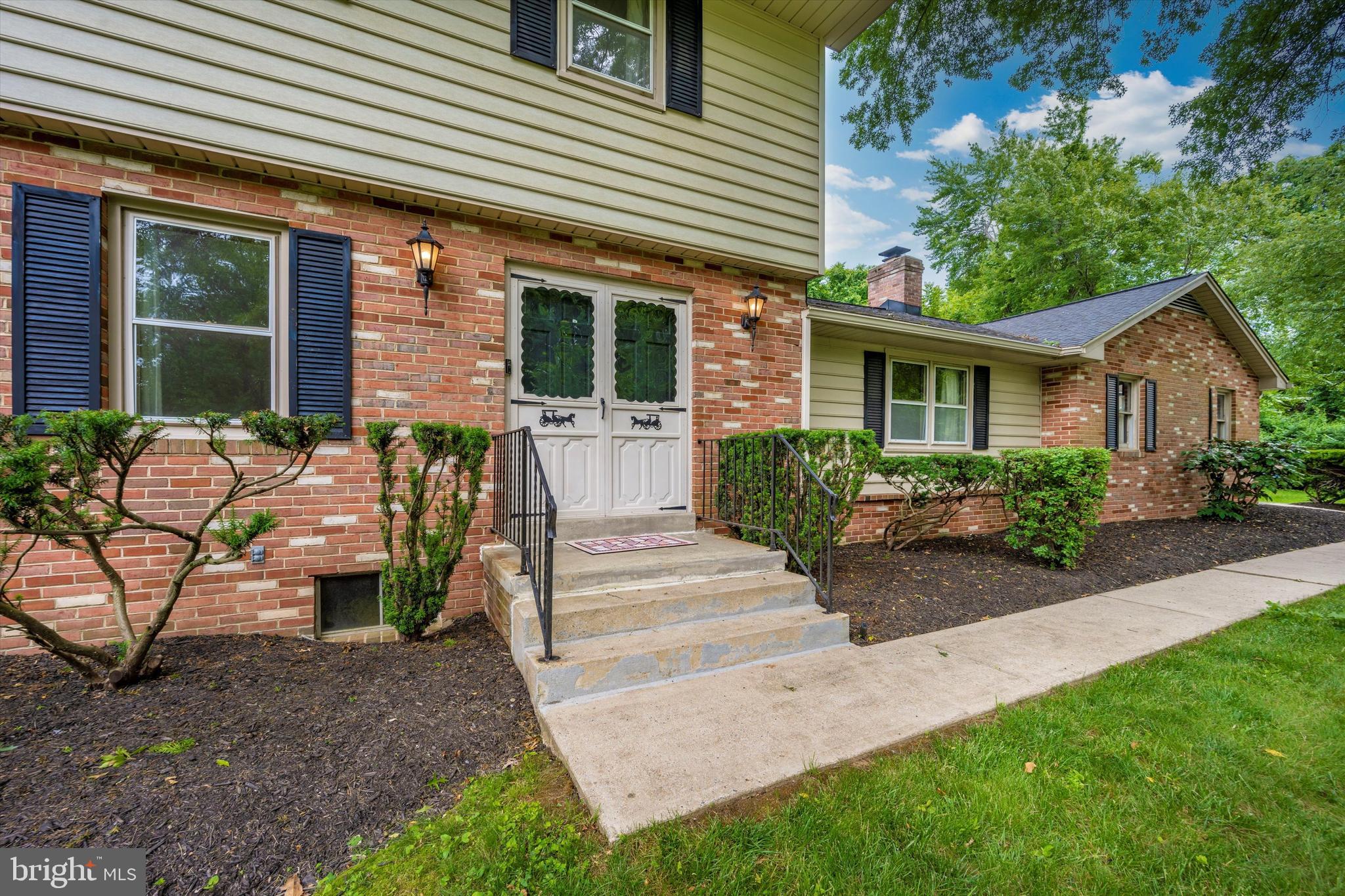 5801 Meadow Road Frederick, MD 21702 - Photo 2 of 52