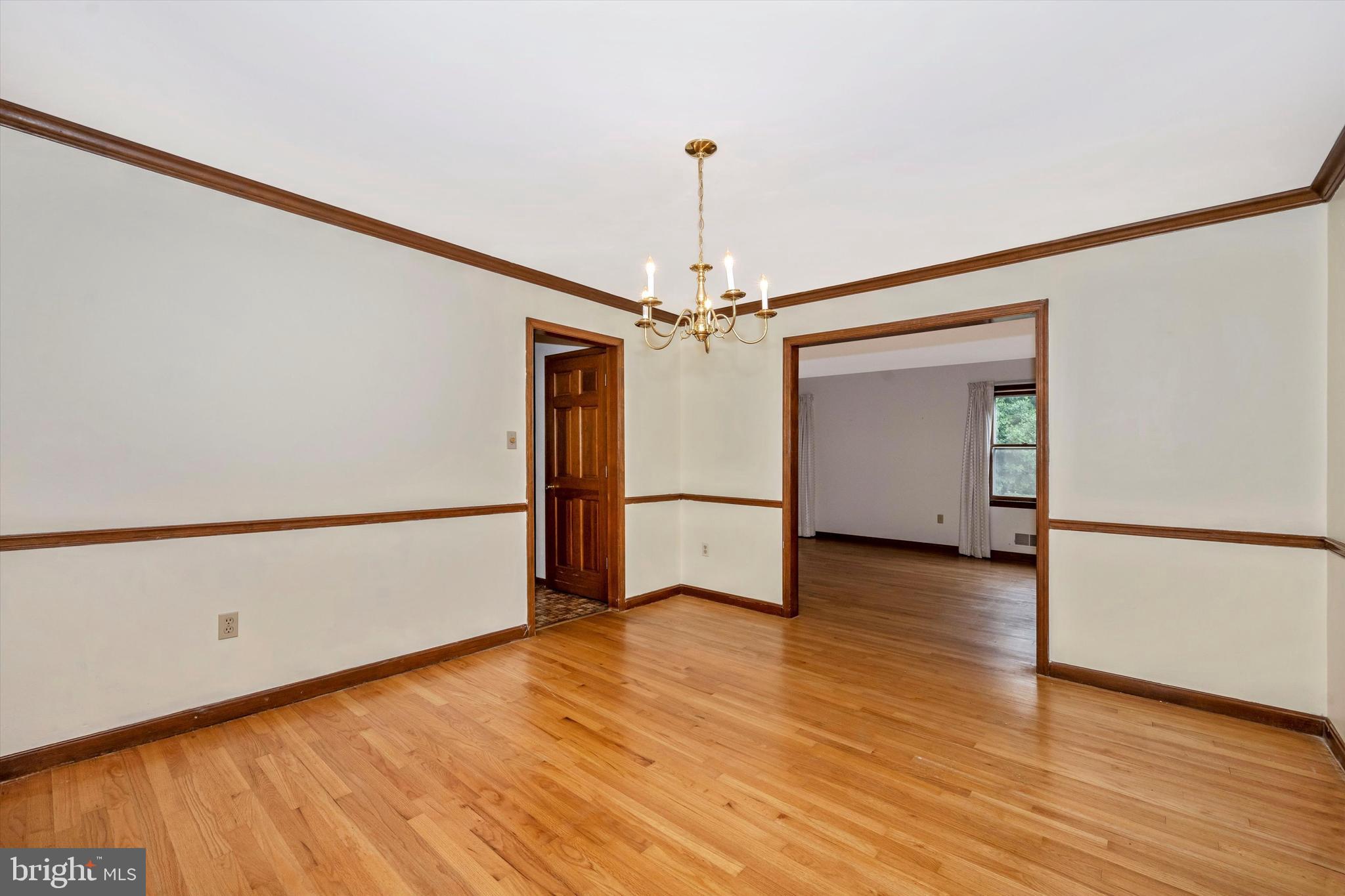 5801 Meadow Road Frederick, MD 21702 - Photo 8 of 52