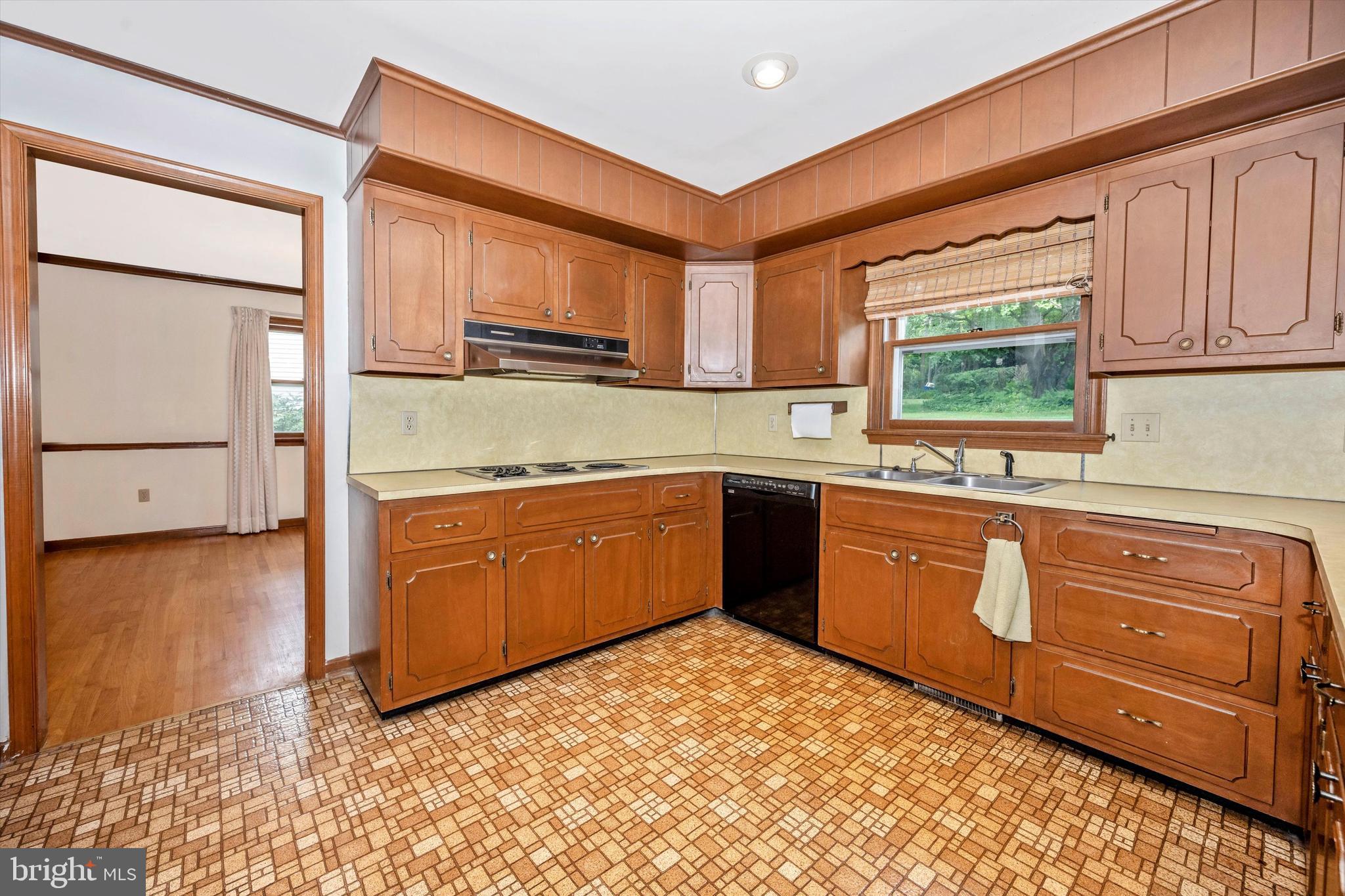 5801 Meadow Road Frederick, MD 21702 - Photo 10 of 52