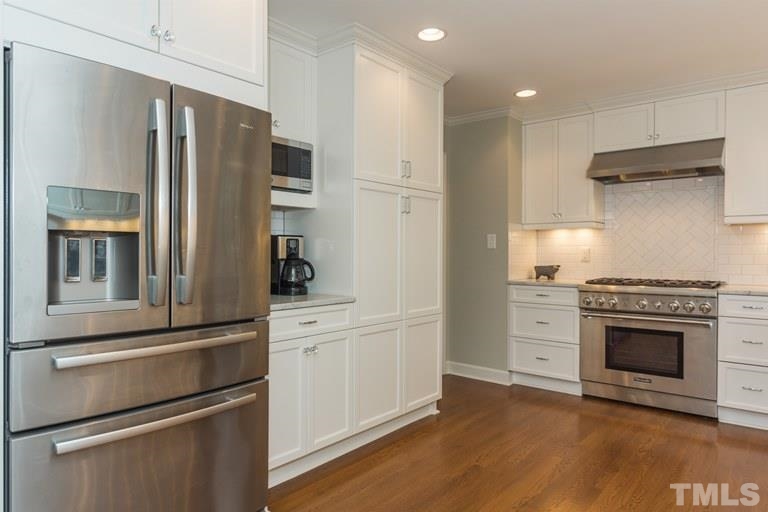 805 Purdue Street Raleigh, NC 27609 - Photo 11 of 23