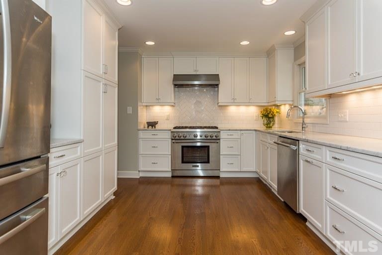 805 Purdue Street Raleigh, NC 27609 - Photo 9 of 23