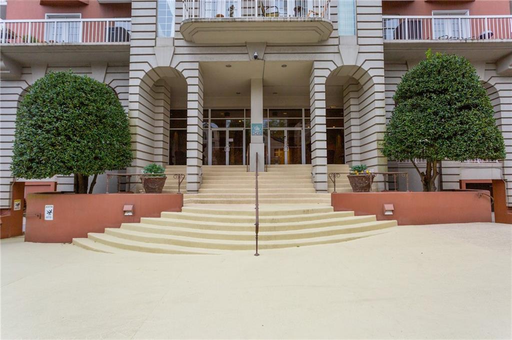 3435 Kingsboro Road Northeast, Unit 1702 Atlanta, GA 30326 - Photo 2 of 35 a view of street with building