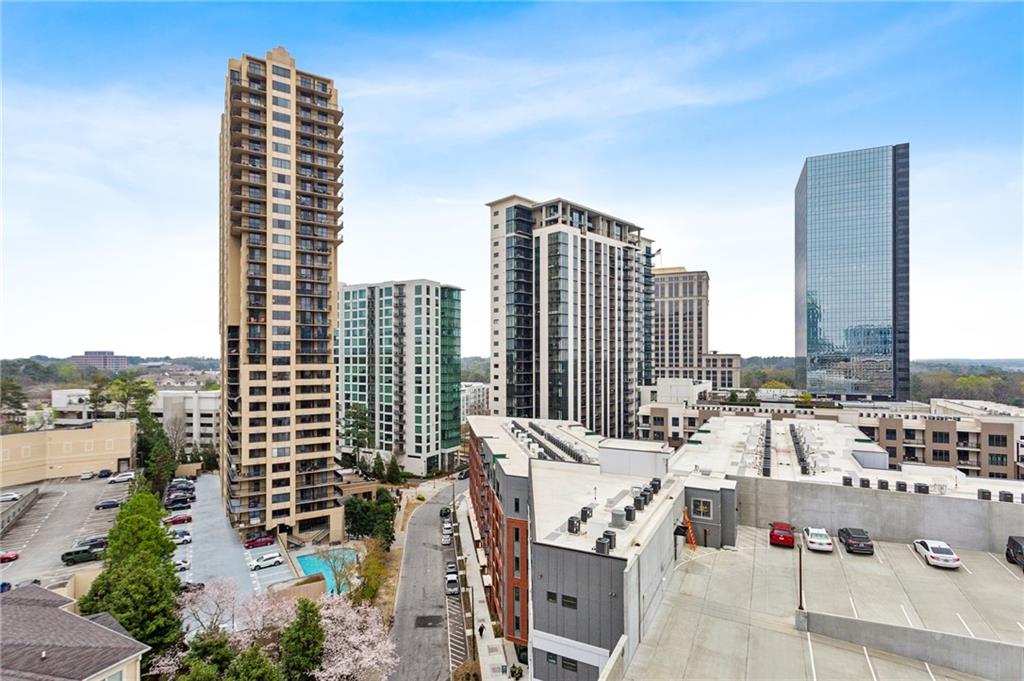 3435 Kingsboro Road Northeast, Unit 1702 Atlanta, GA 30326 - Photo 29 of 35 a picture of city view
