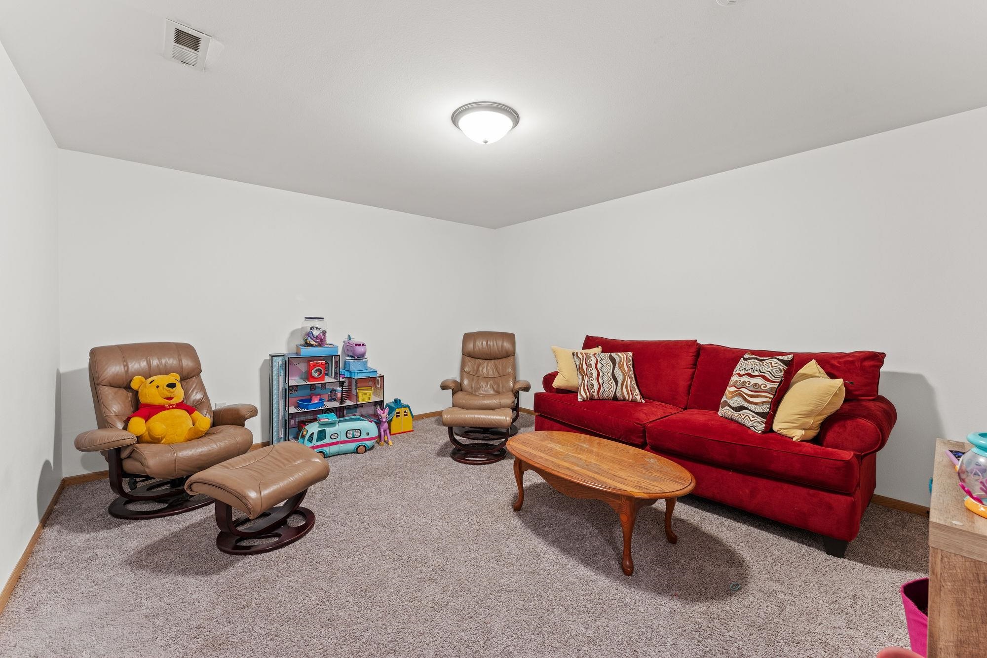 38 Dessa Rain Drive Reedsburg, WI 53959 - Photo 23 of 43