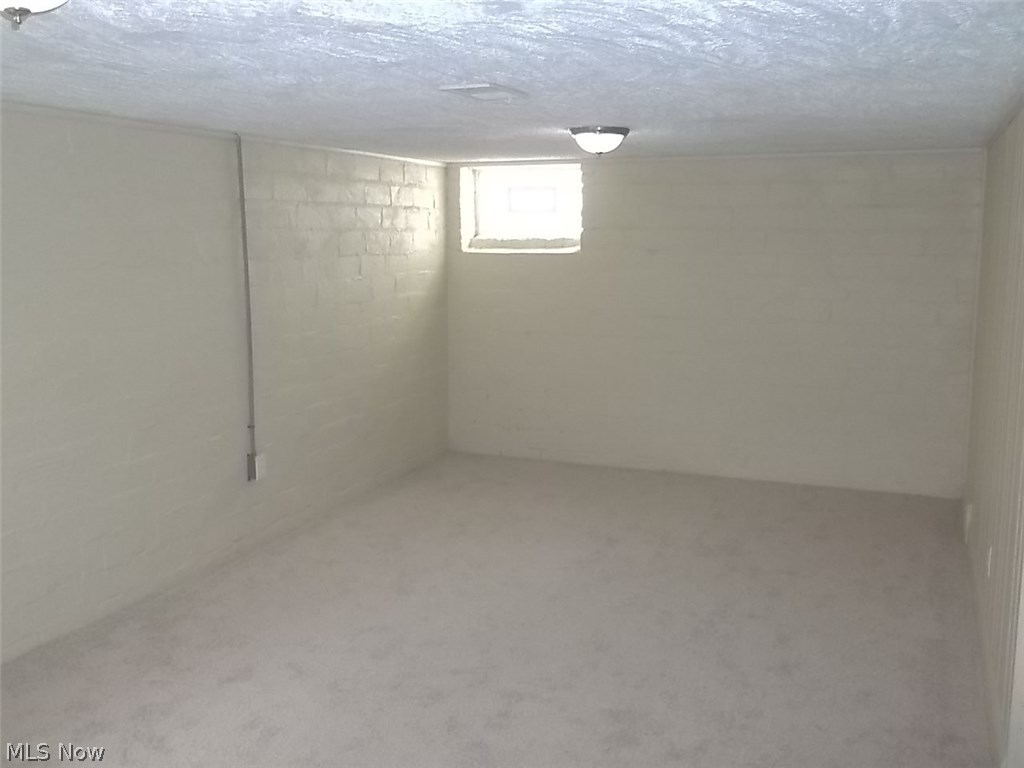 3751 Bainbridge Road Cleveland Heights, OH 44118 - Photo 25 of 32