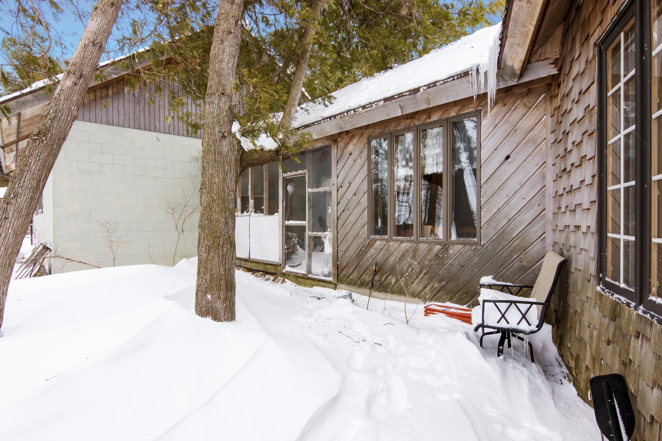 10 South Stony Point Road Suttons Bay, MI 49682 - Photo 35 of 58