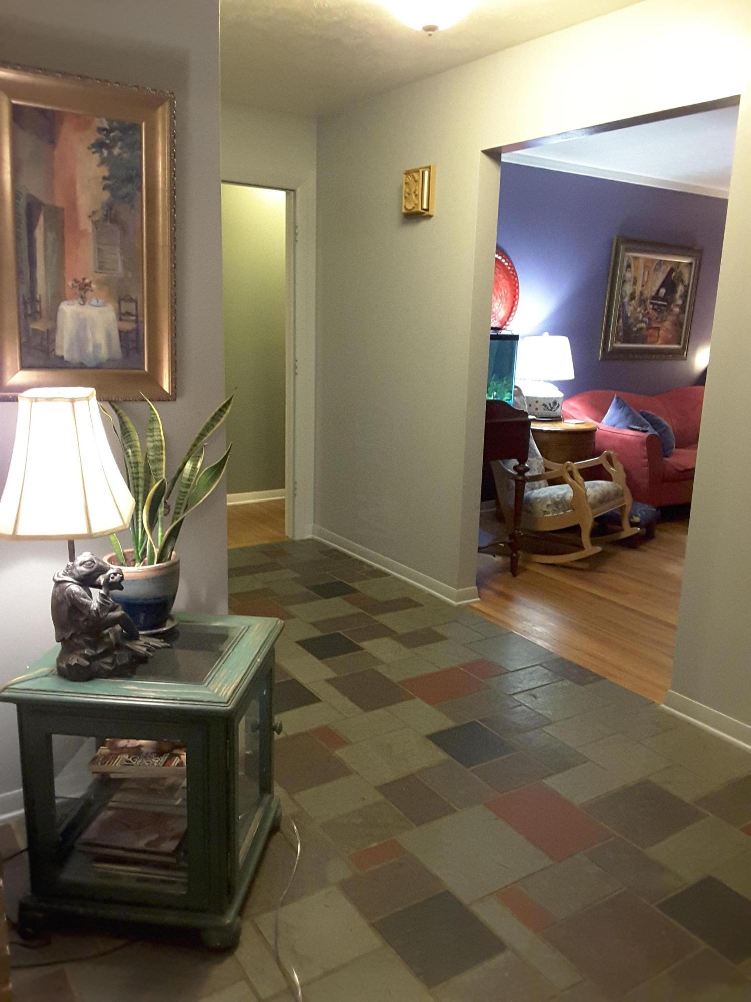 424 Heather Hill Road Columbus, OH 43213 - Photo 14 of 23