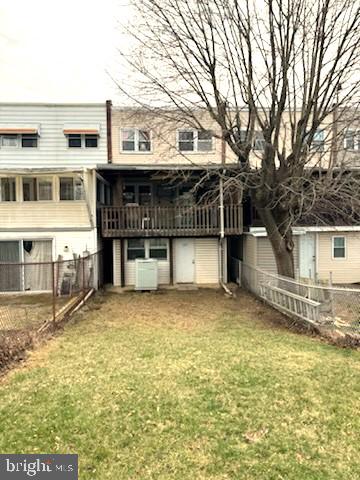 12126 Aster Road Philadelphia, PA 19154 - Photo 29 of 32 a house view with a outdoor space