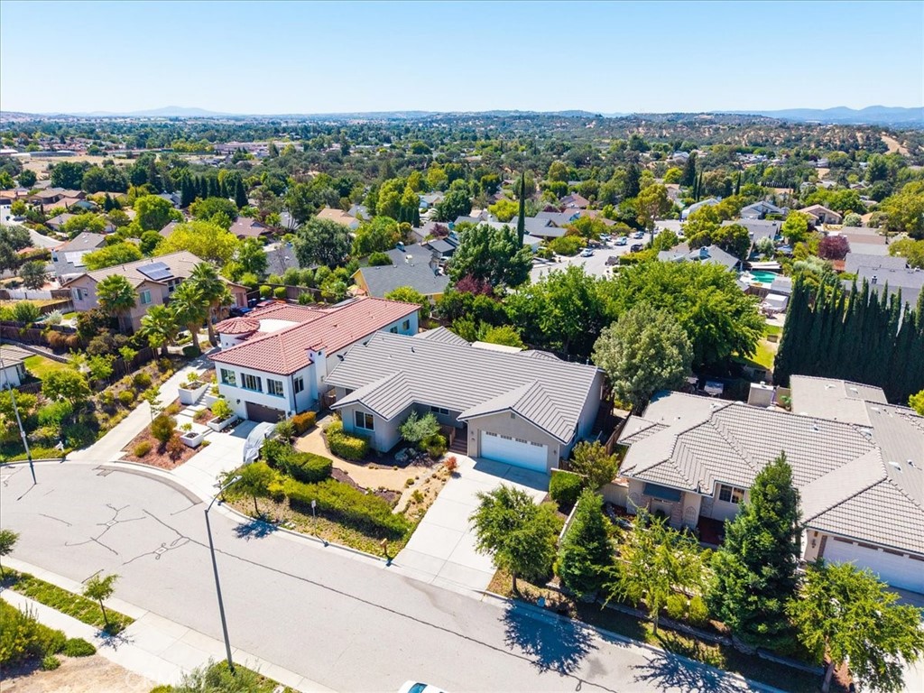 595 Red Cloud Road Paso Robles, CA 93446 - Photo 45 of 51 Gallery Image 45