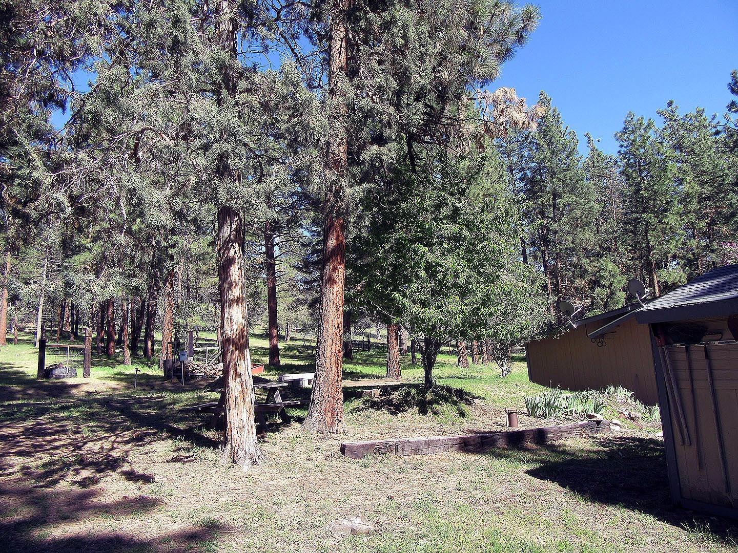 28045 Petersteiner Road Bonanza, OR 97623 - Photo 21 of 33 Additional Photo