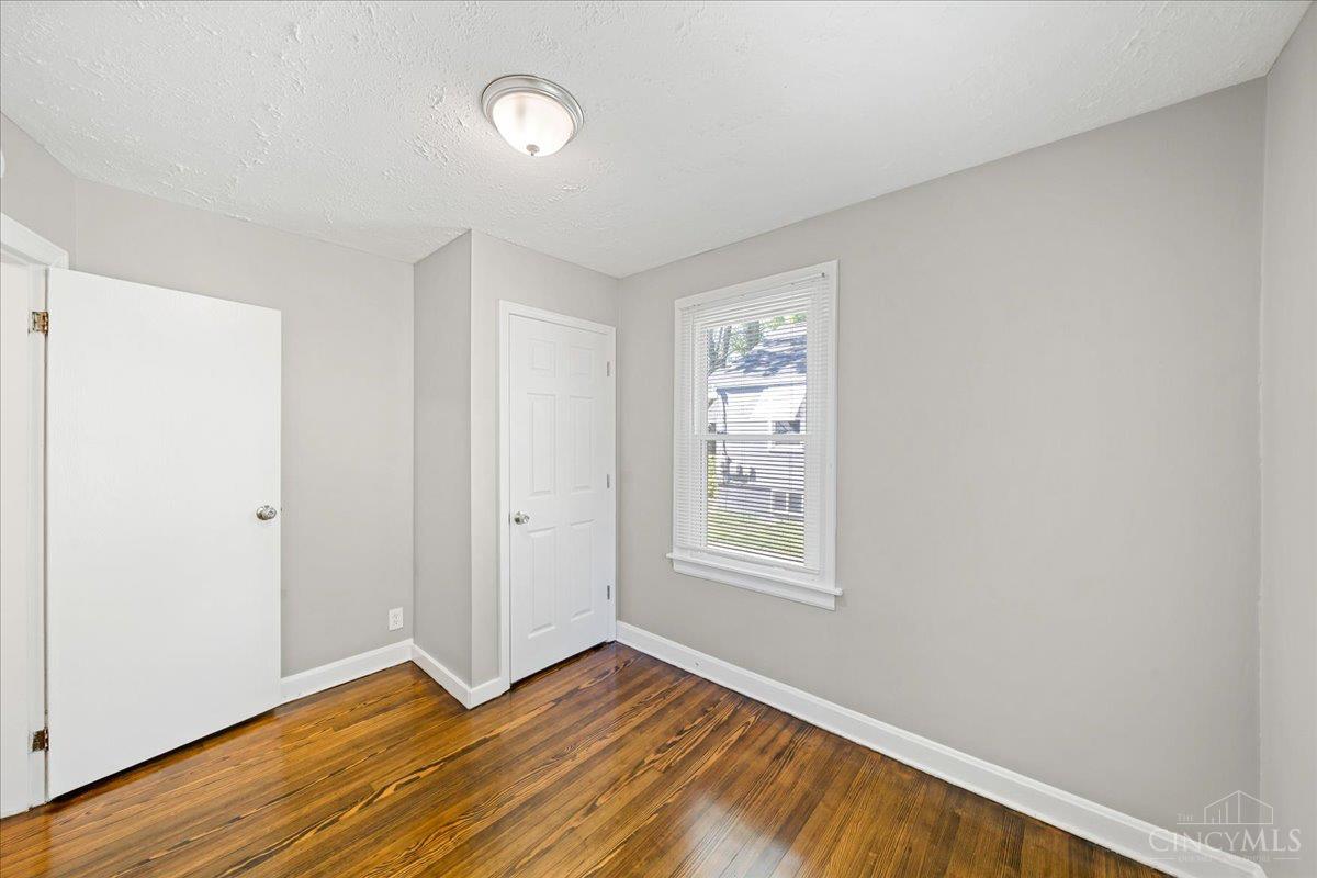 948 Nordyke Road Cincinnati, OH 45255 - Photo 10 of 24 Gallery Image 10
